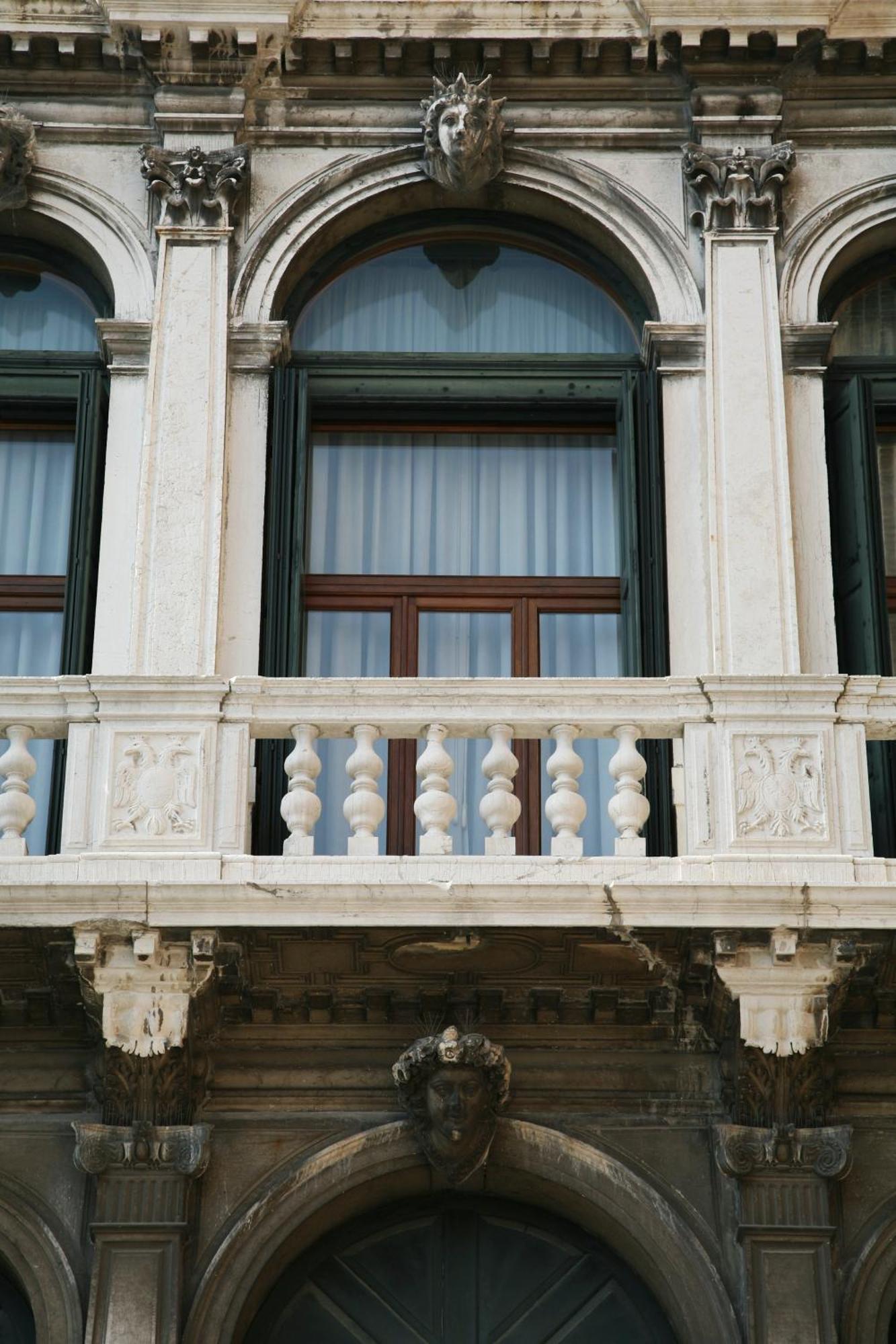 Ca Lezze Bell'Appartamento Nel Cuore Di Venezia Dış mekan fotoğraf